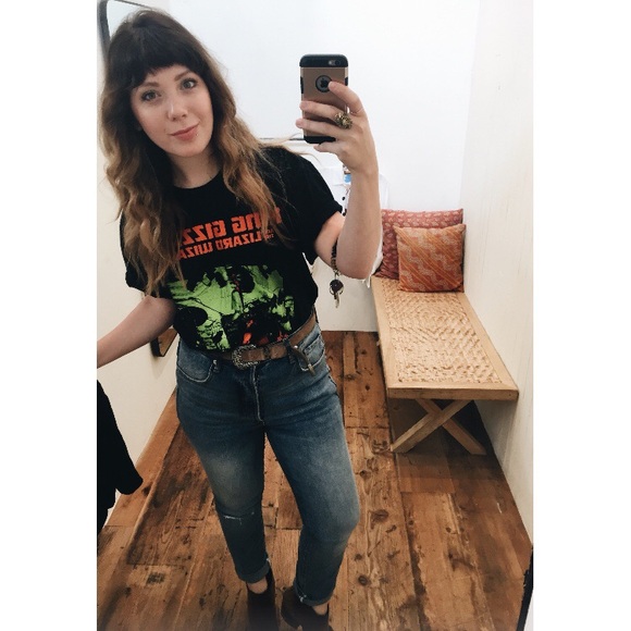 Meet your Posher, Melanie - Picture 2 of 8